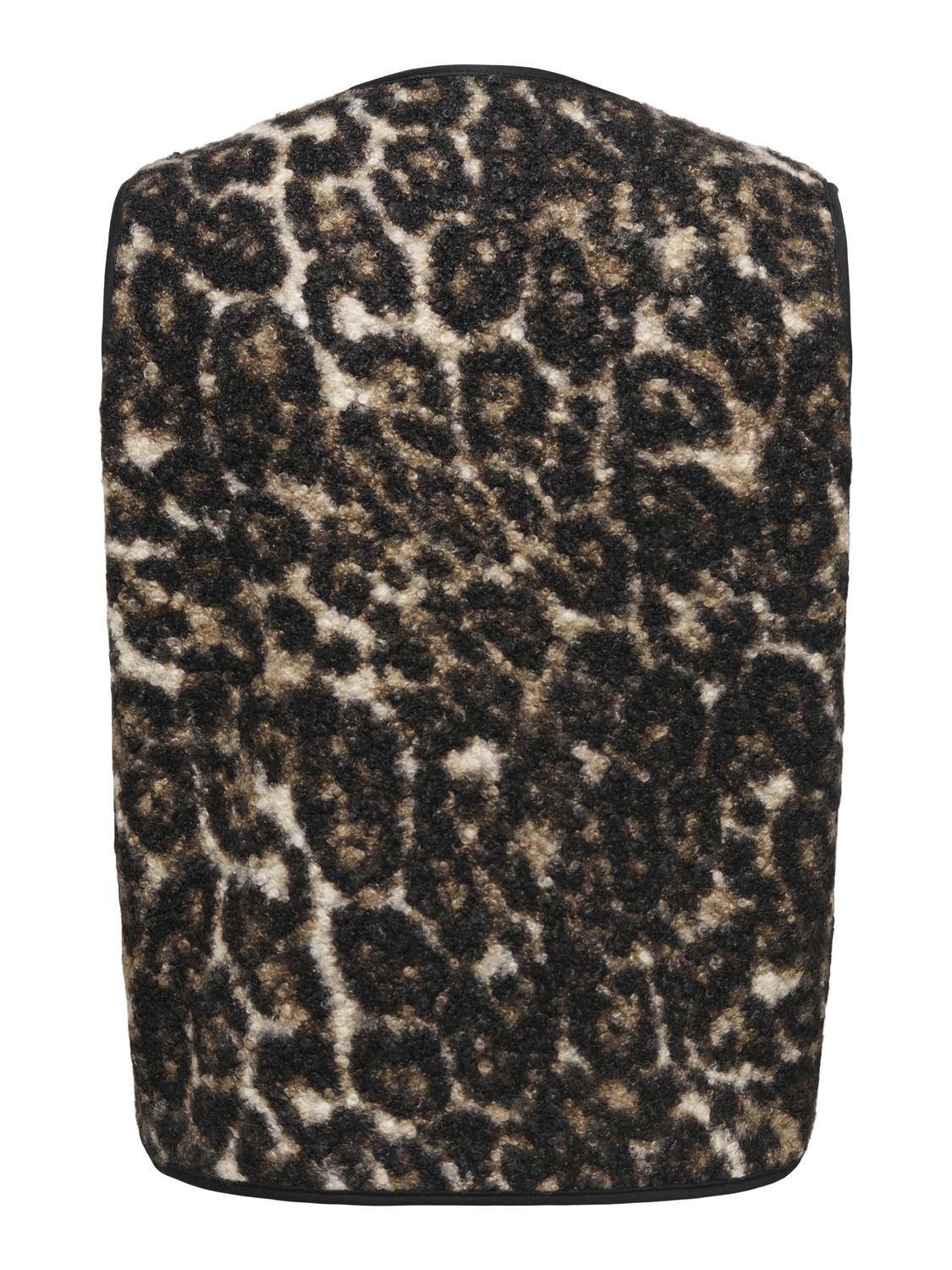 pack_shot-back