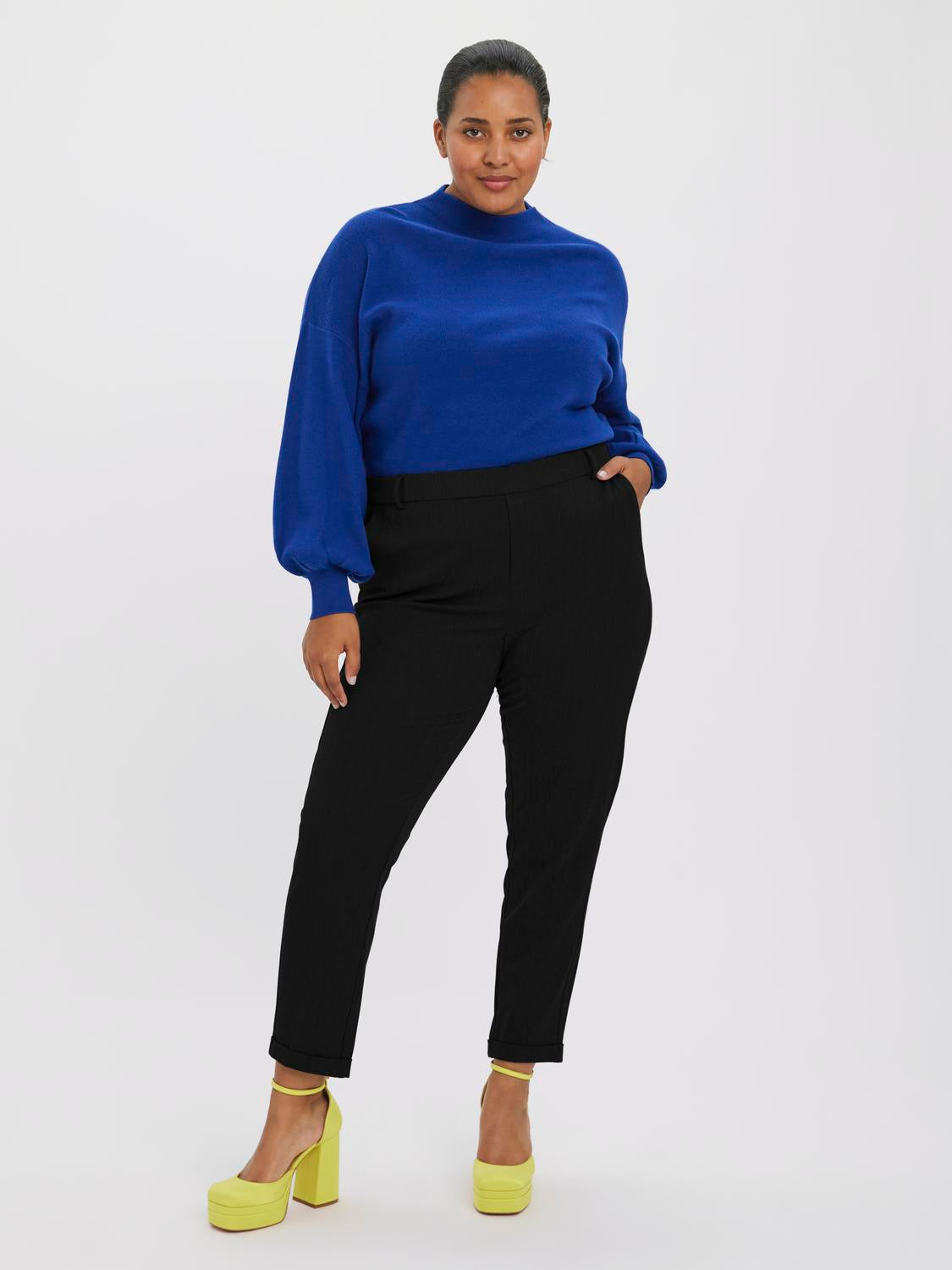 VMCMAYA MW LOOSE SOLID PANT CUR NOOS