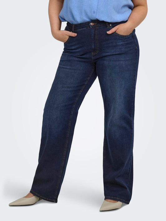 model_shot-front
