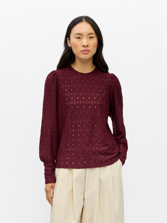 model_shot-front