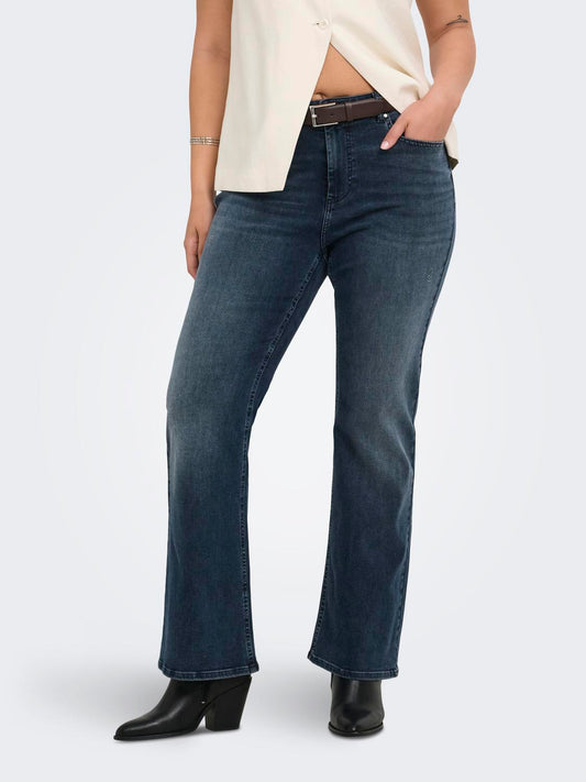 model_shot-front