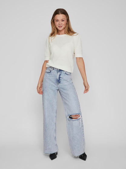 model_shot-front_full