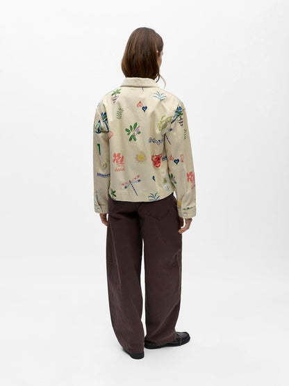 model_shot-back