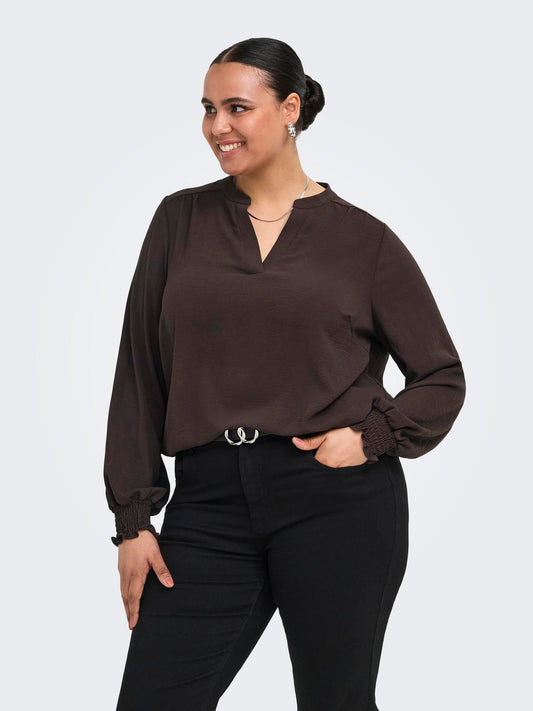 model_shot-front