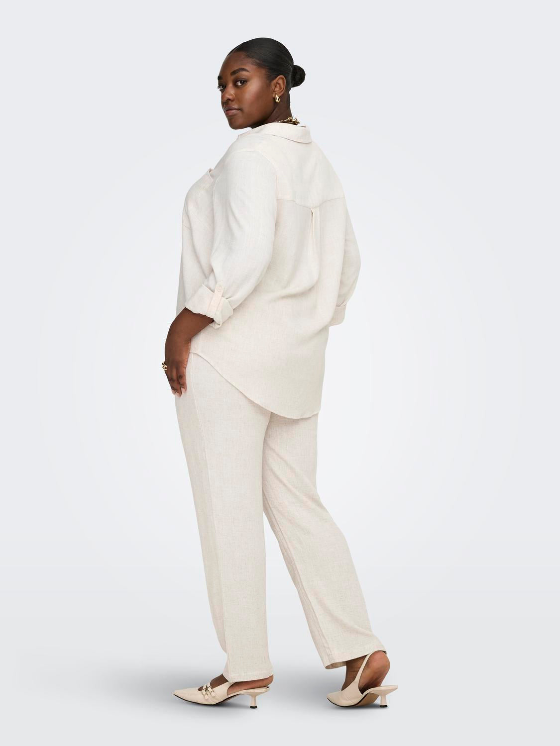 model_shot-back