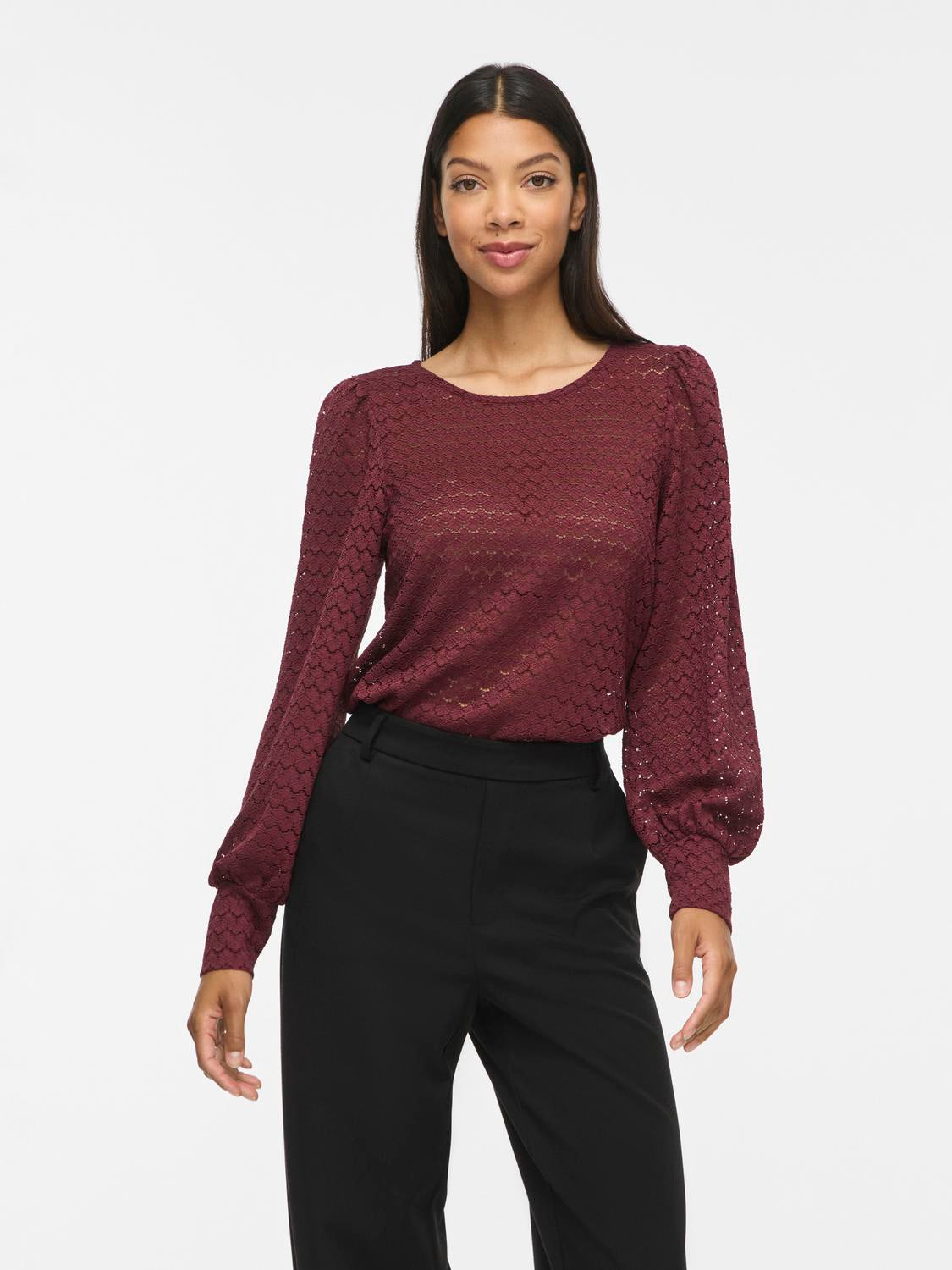 model_shot-front