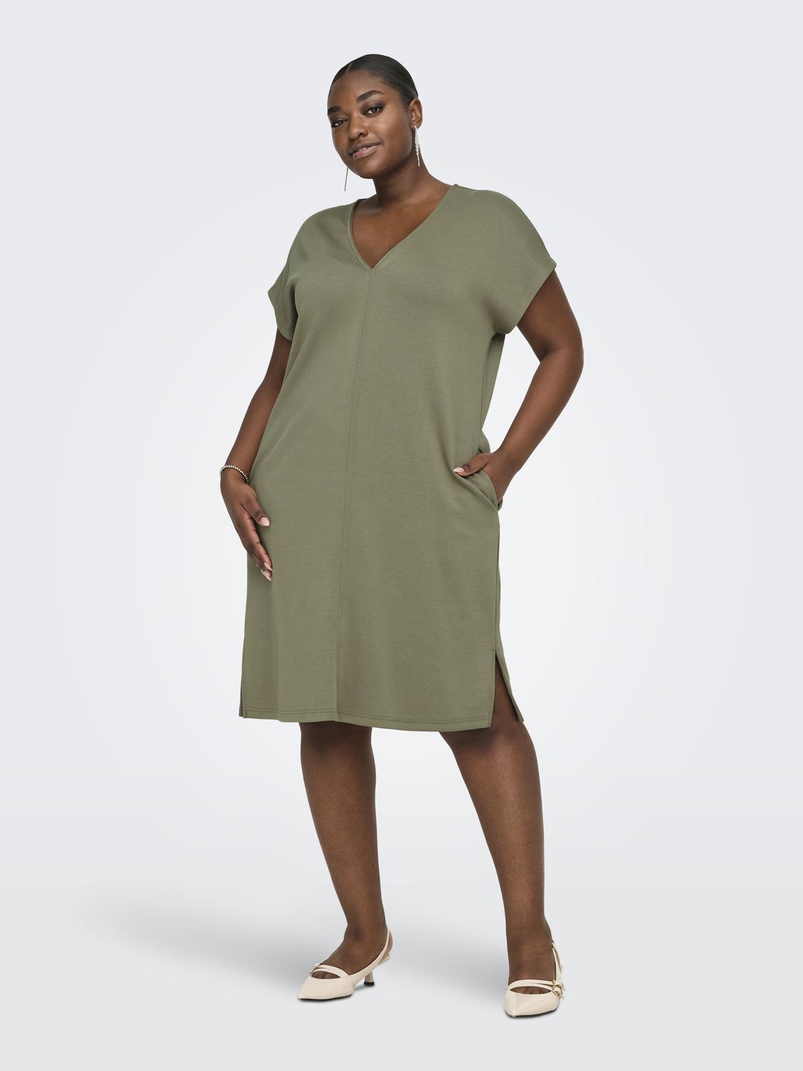 model_shot-front_full