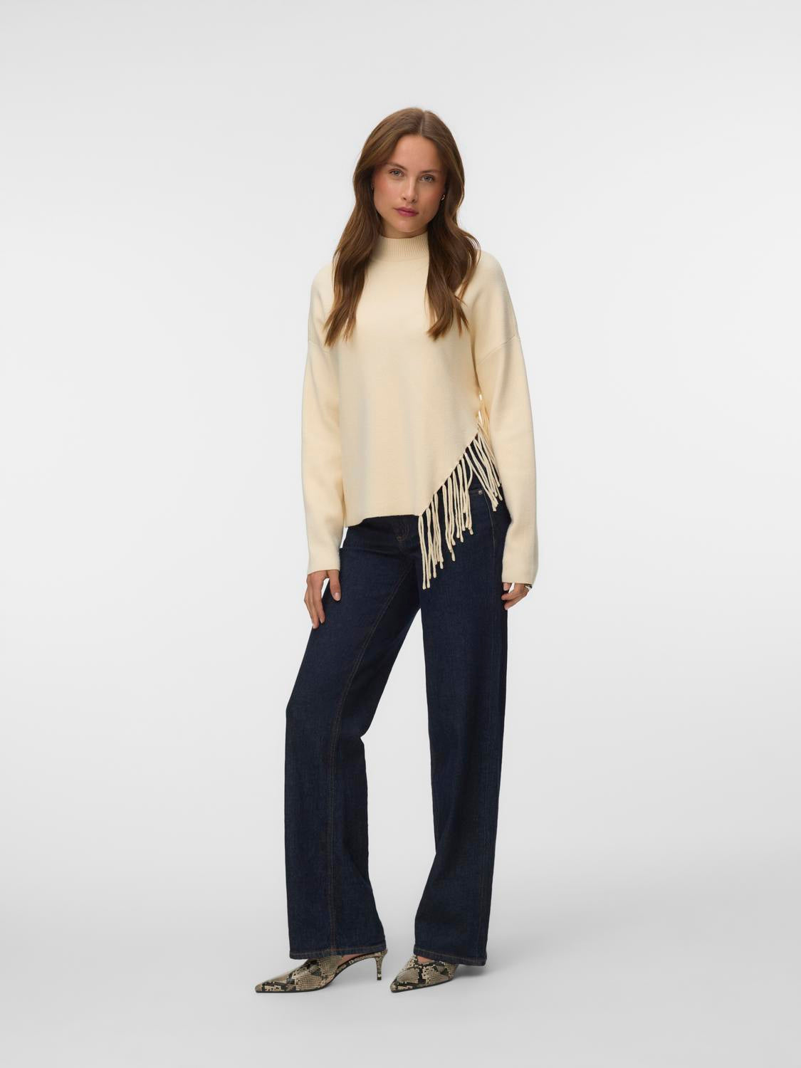 model_shot-front