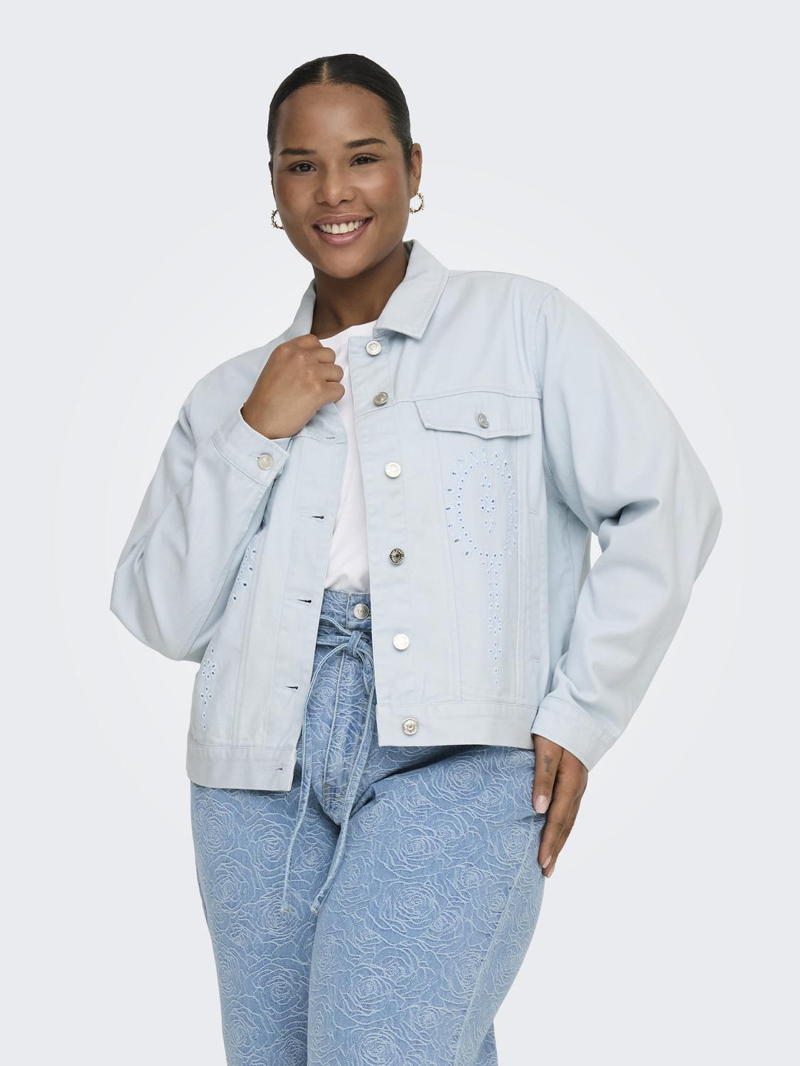 model_shot-front