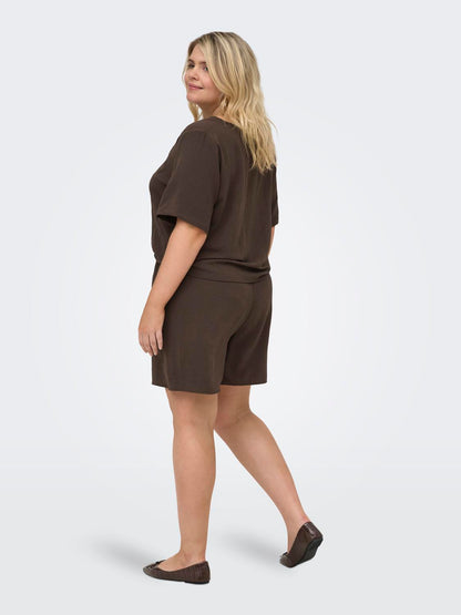 model_shot-back