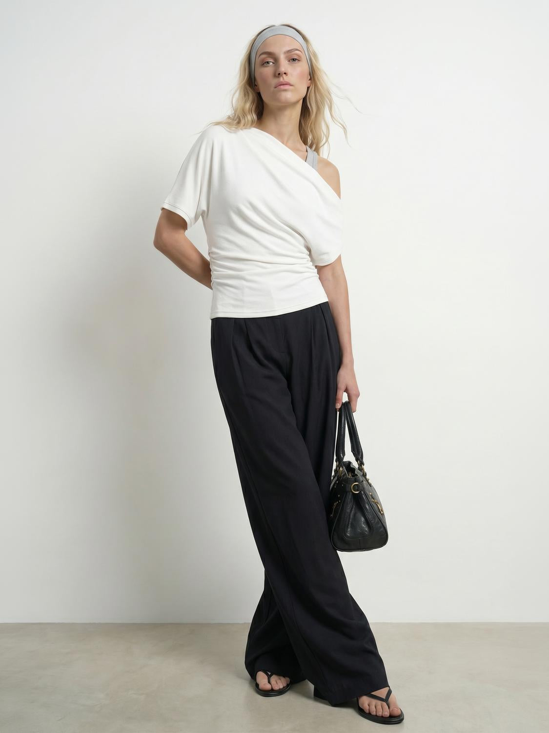model_shot-front