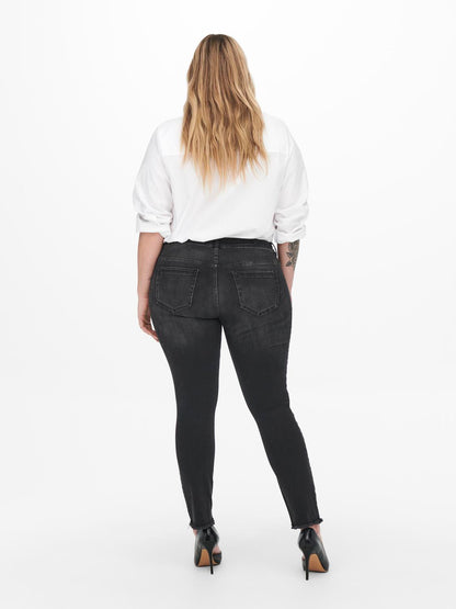 model_shot-back