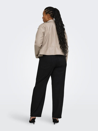 model_shot-back