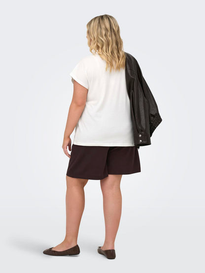 model_shot-back