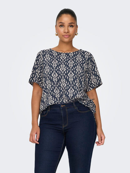 model_shot-front