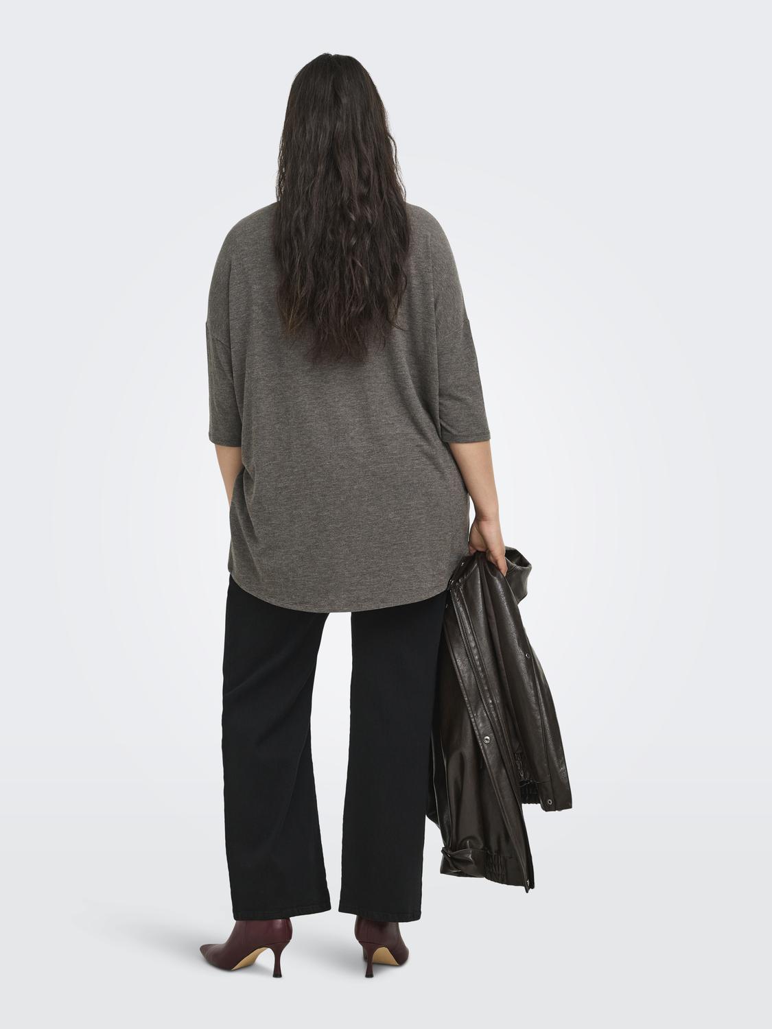 model_shot-back