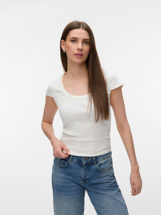 model_shot-detail