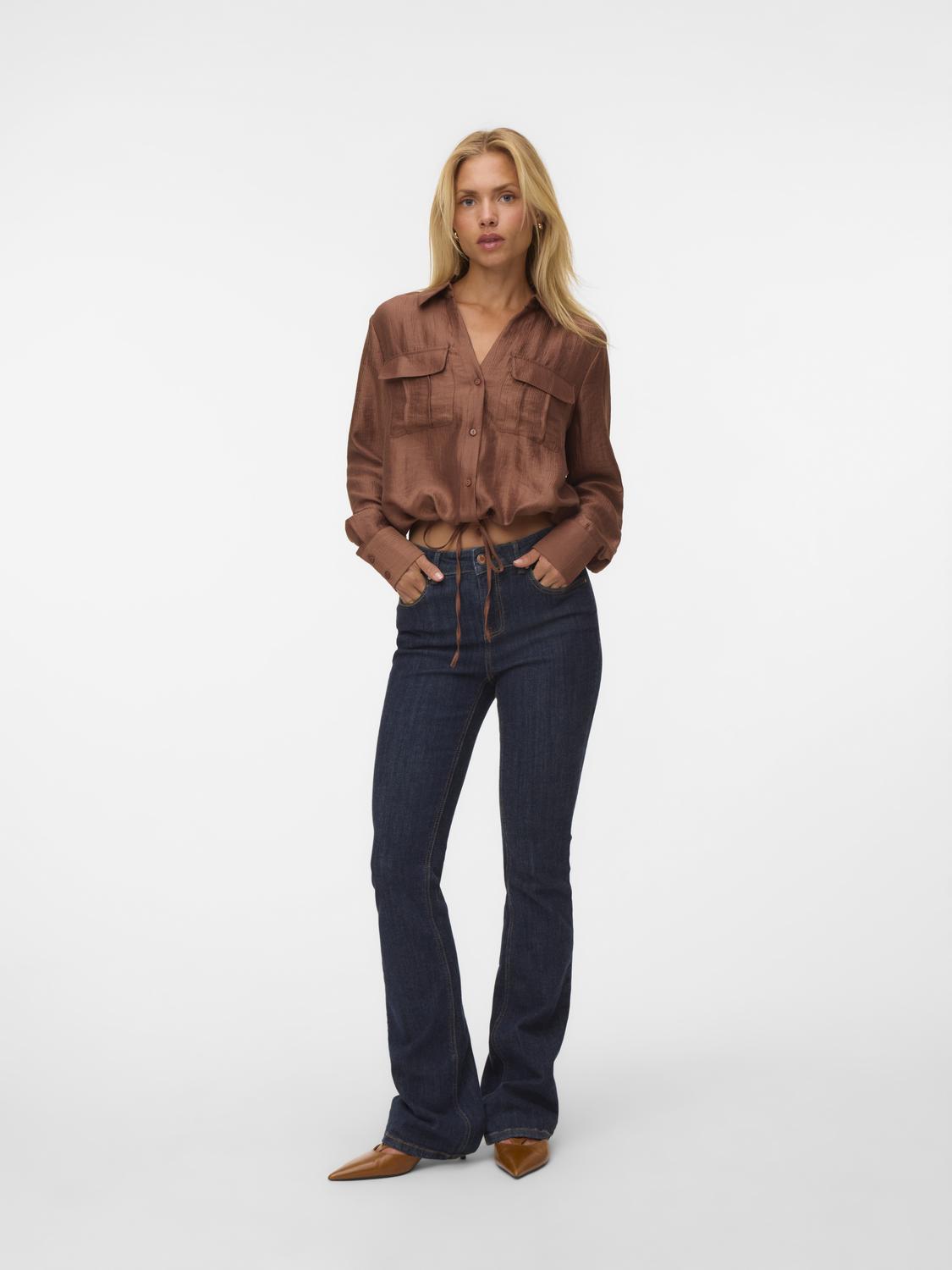 model_shot-front