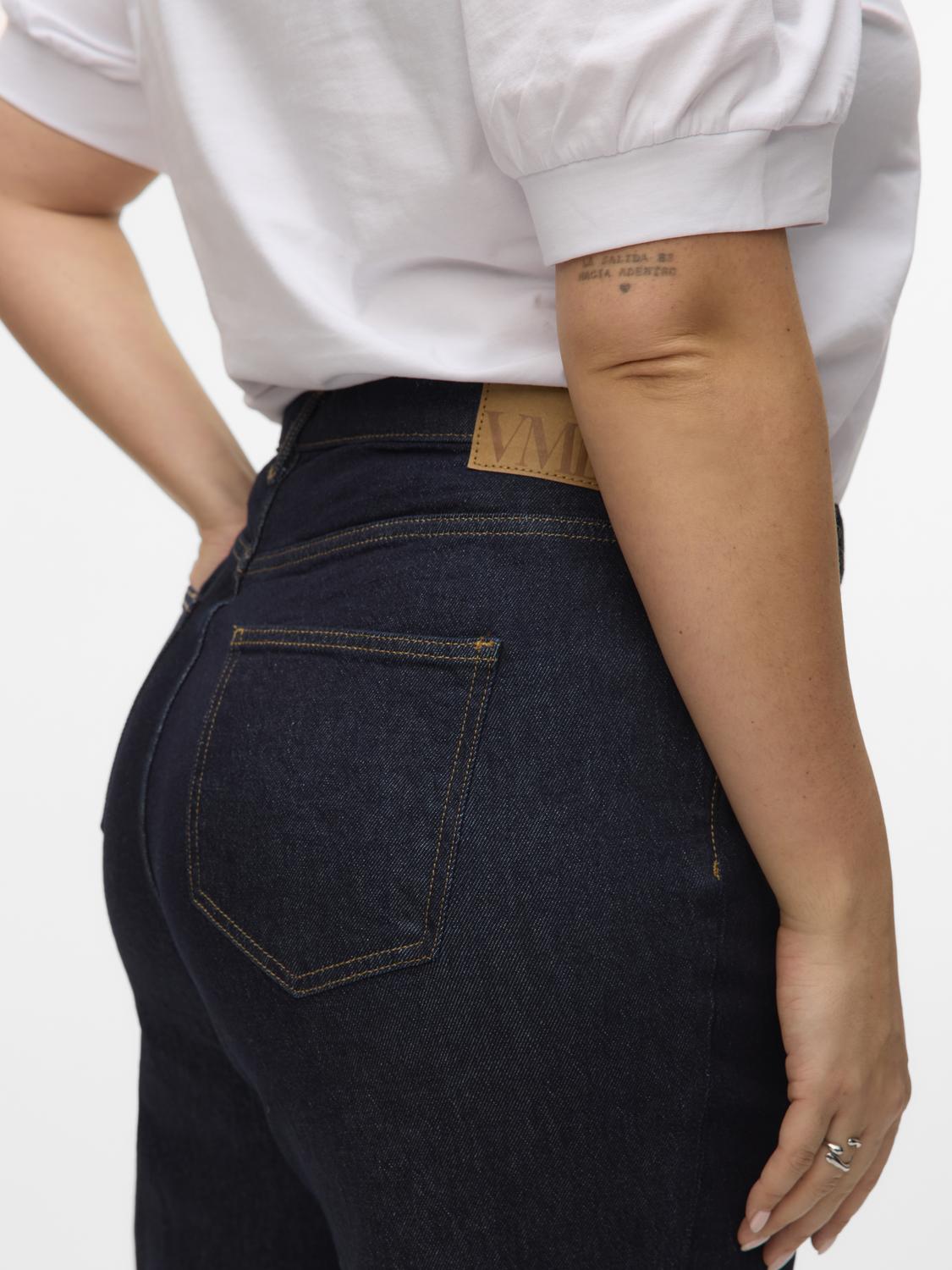 model_shot-detail