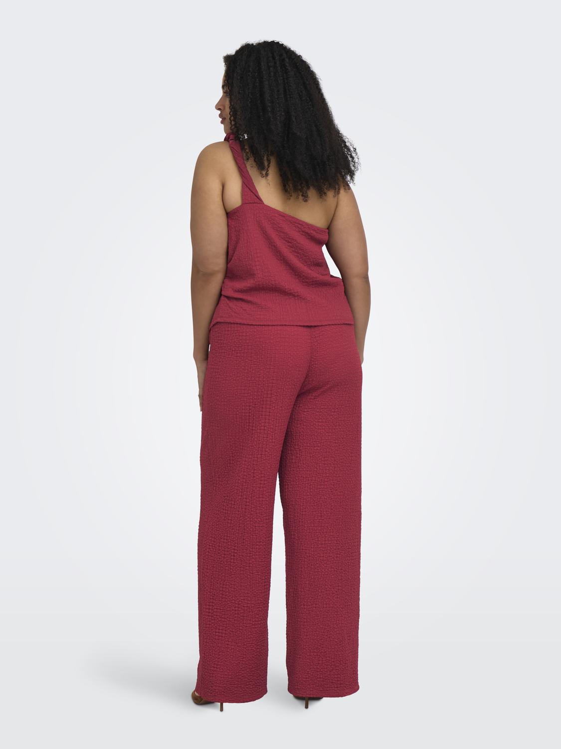 model_shot-back