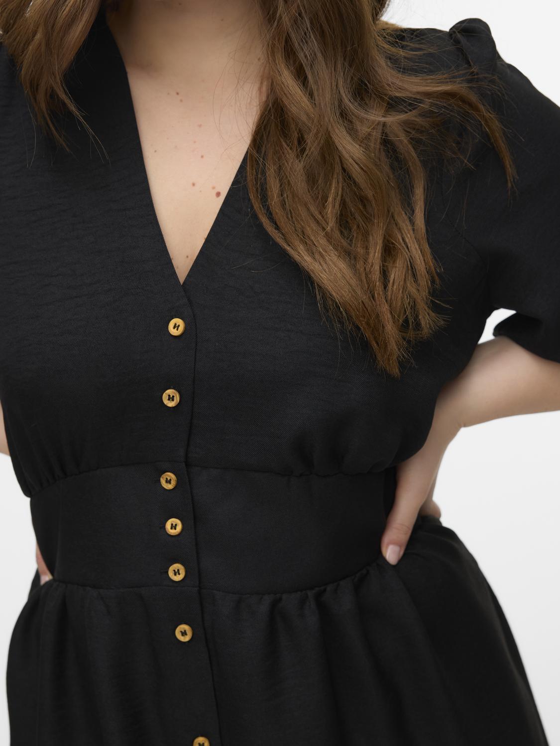 model_shot-detail