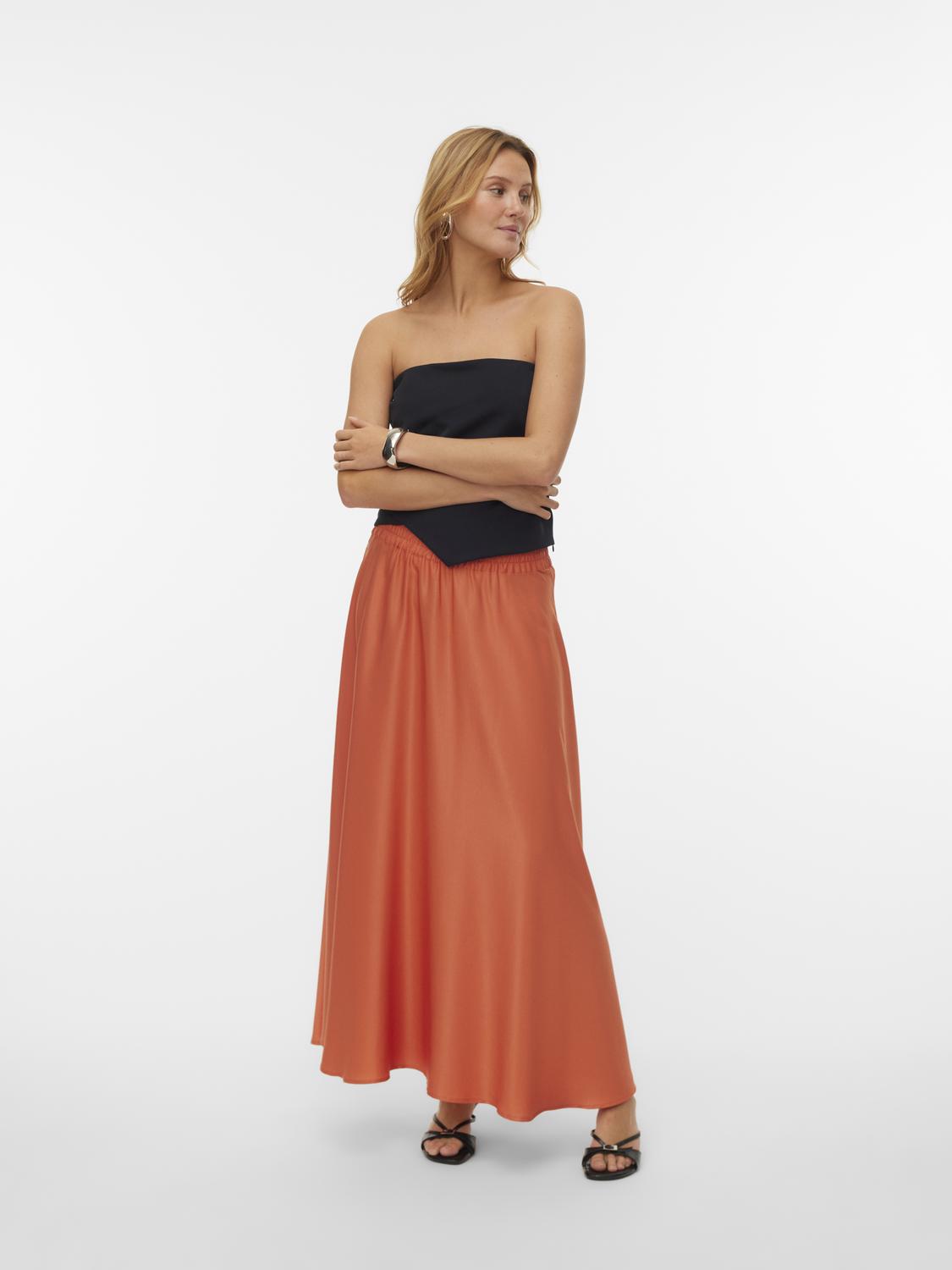 model_shot-front