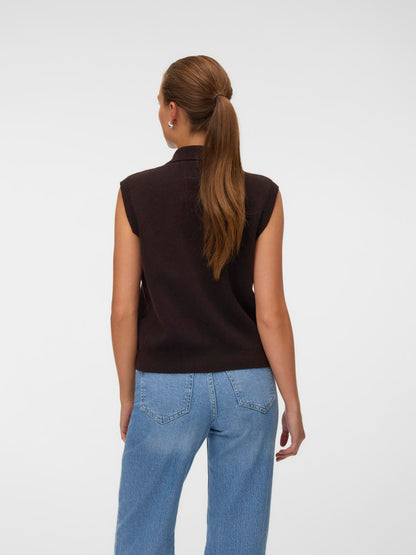 model_shot-back
