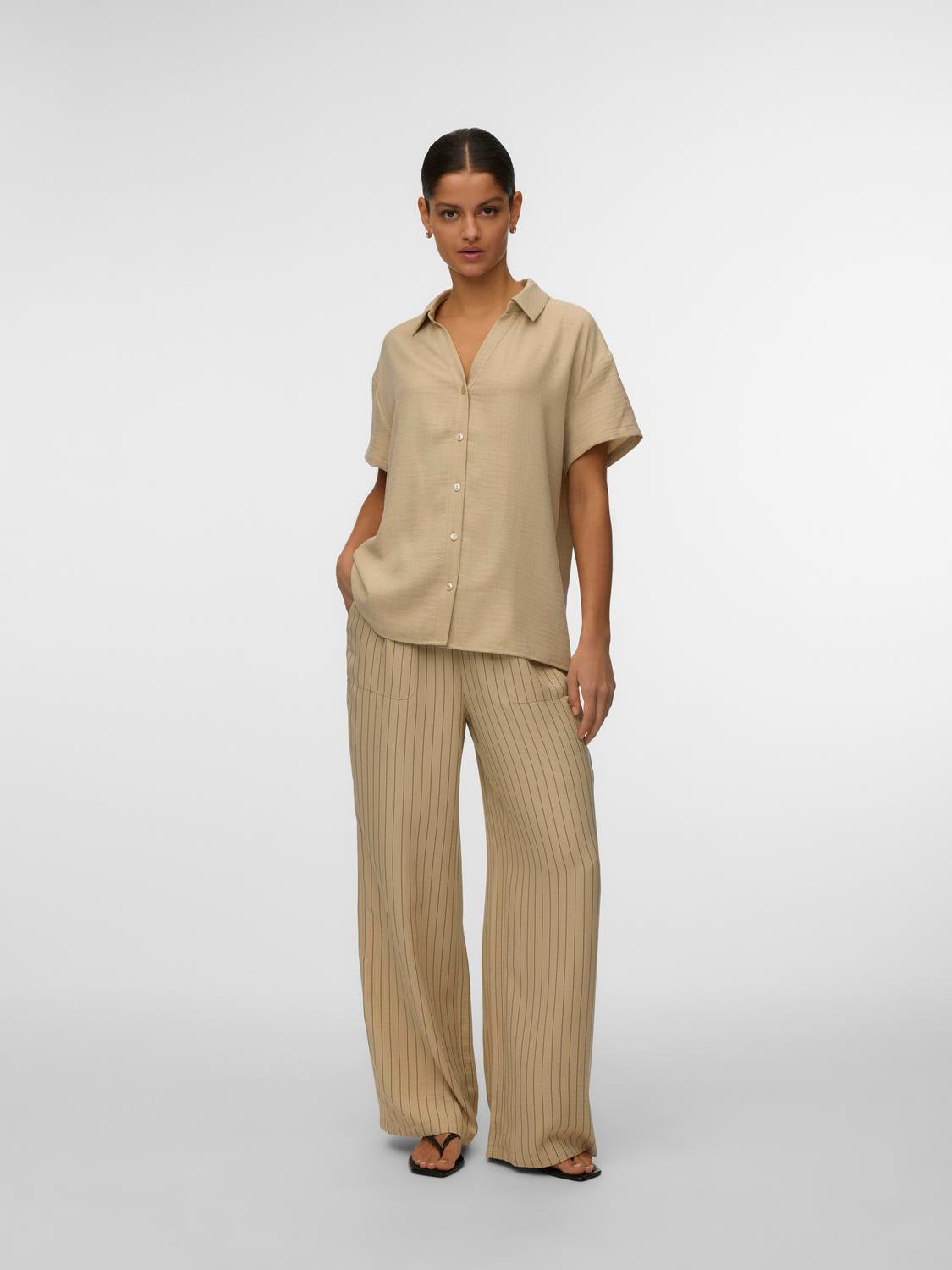 model_shot-front
