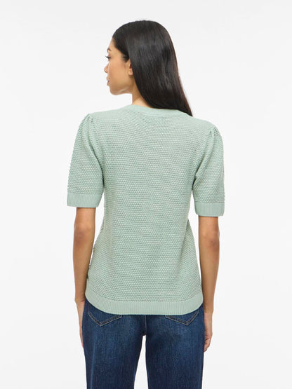 model_shot-back