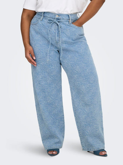 model_shot-front