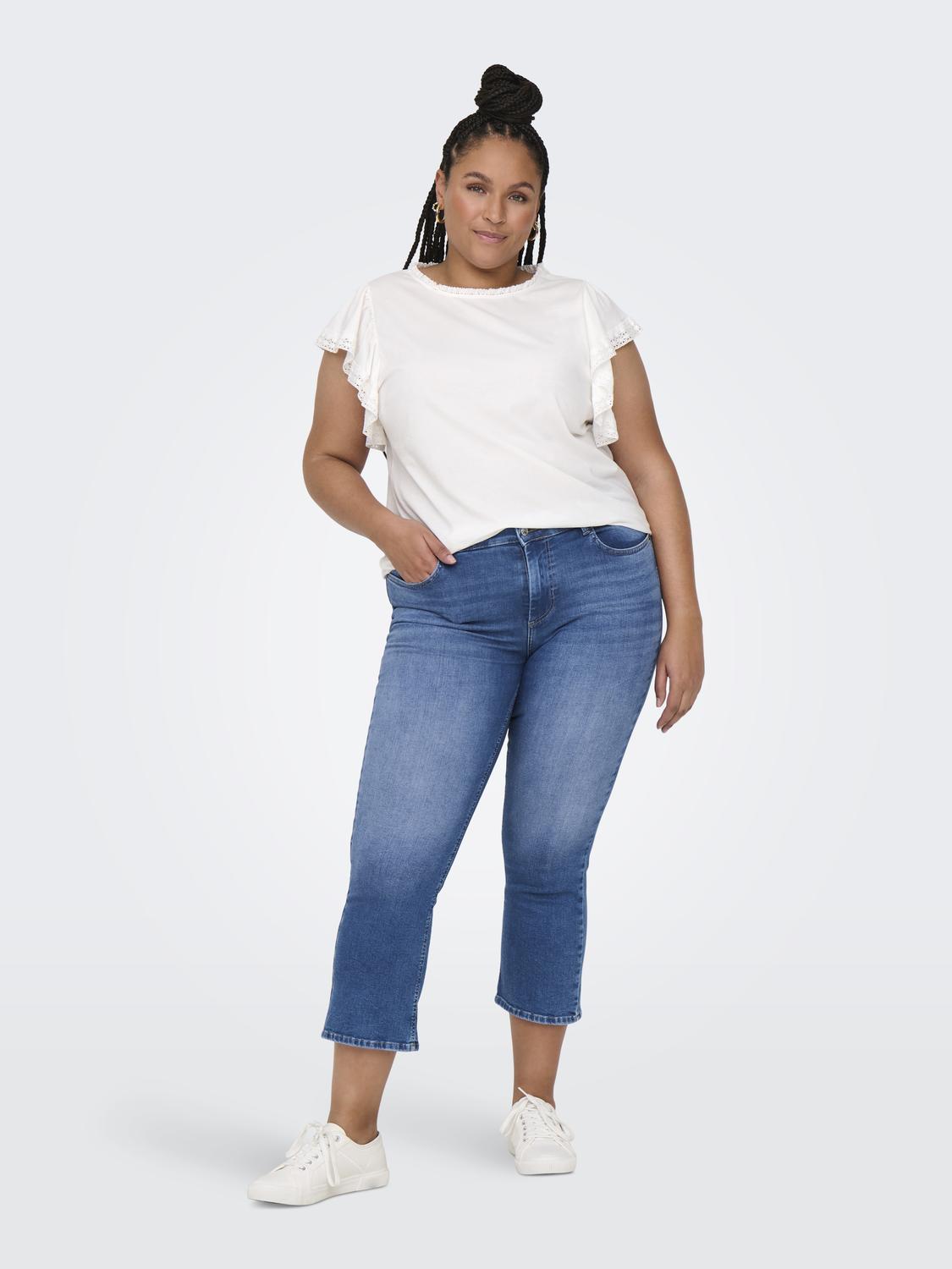 model_shot-front_full