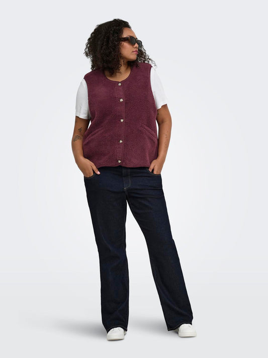 model_shot-front_full