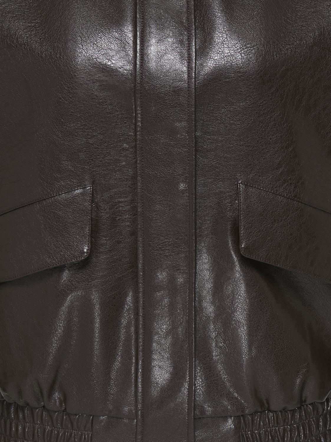 model_shot-detail