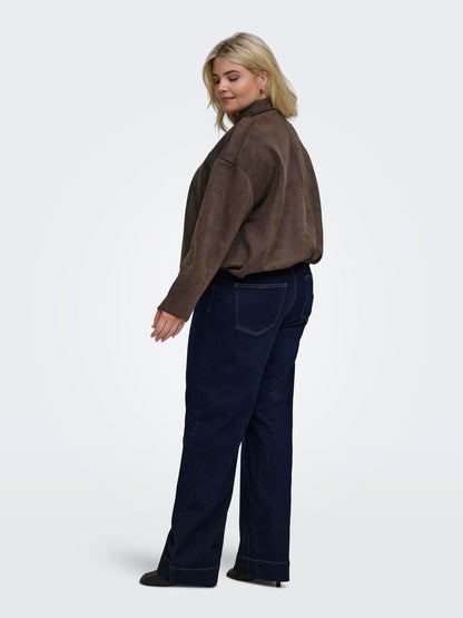 model_shot-back