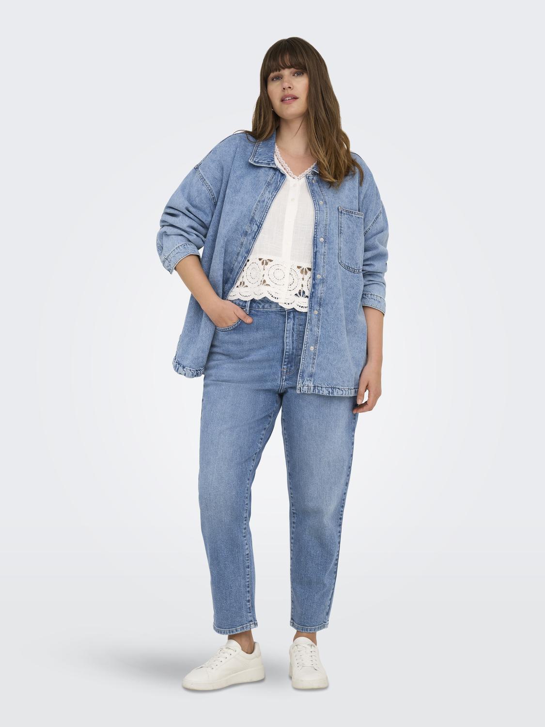 model_shot-front_full