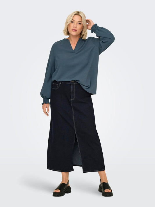 model_shot-front_full