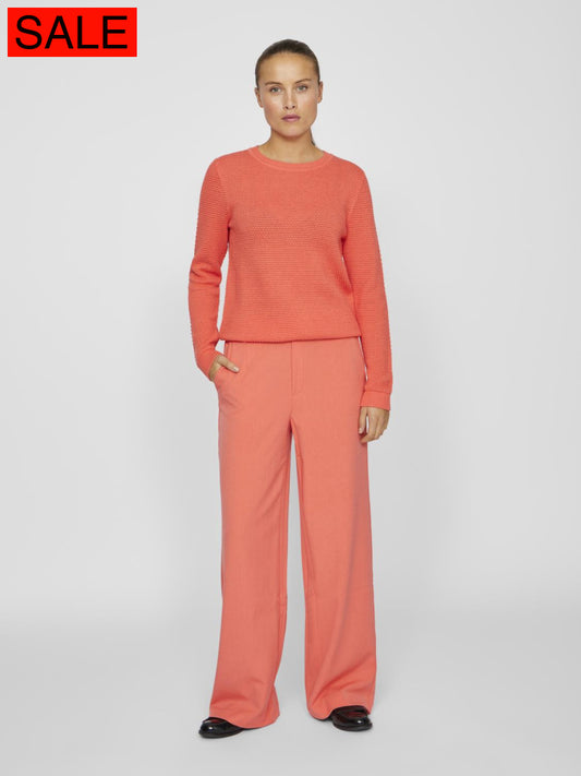 model_shot-front_full