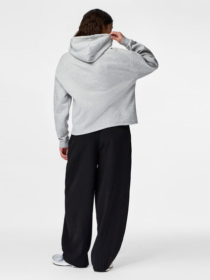 model_shot-back