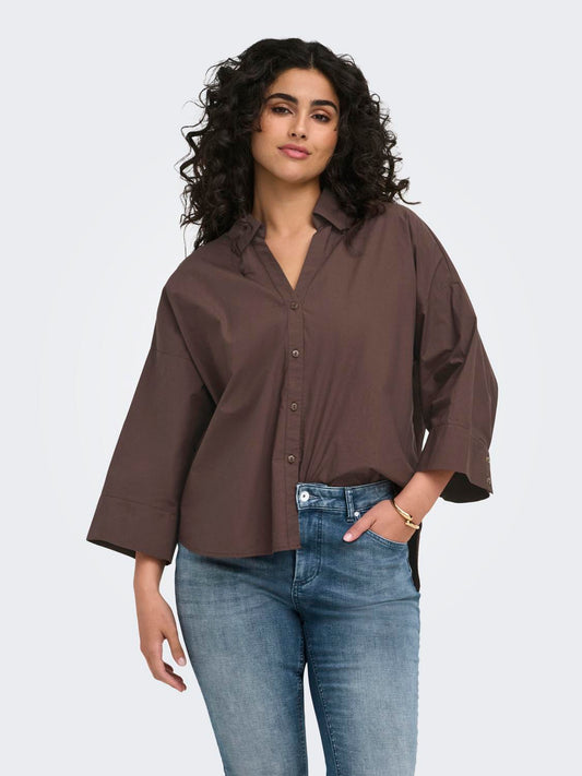 model_shot-front