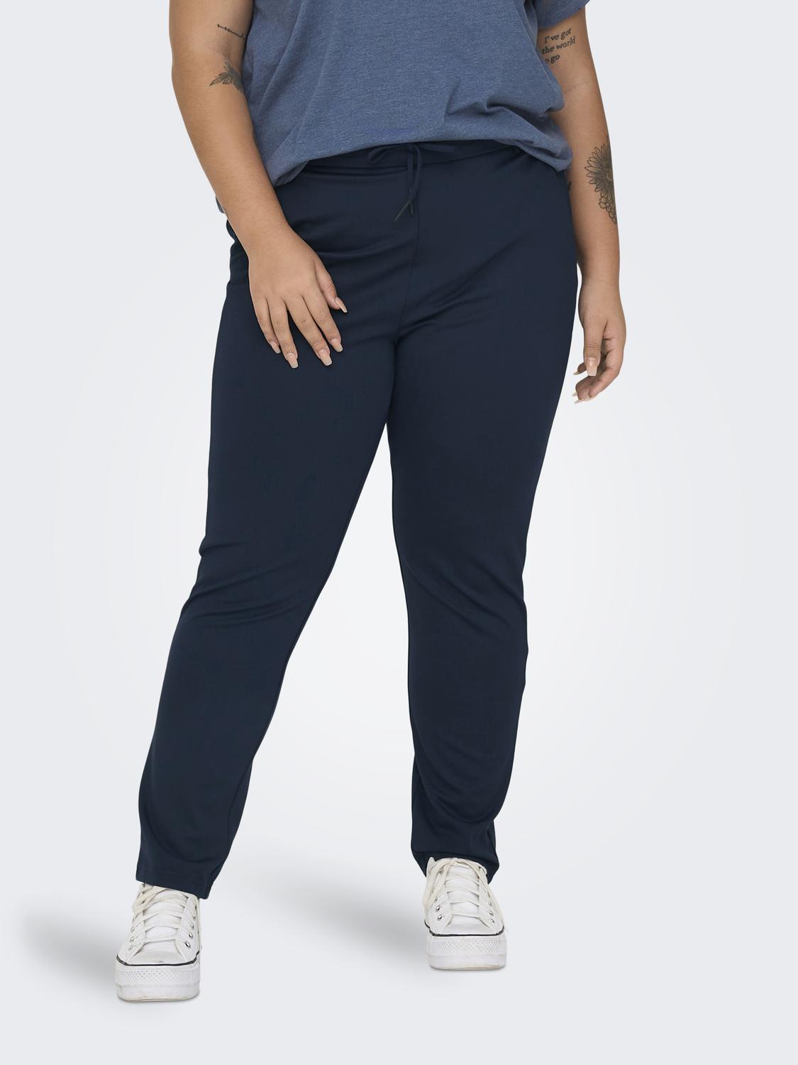 model_shot-front