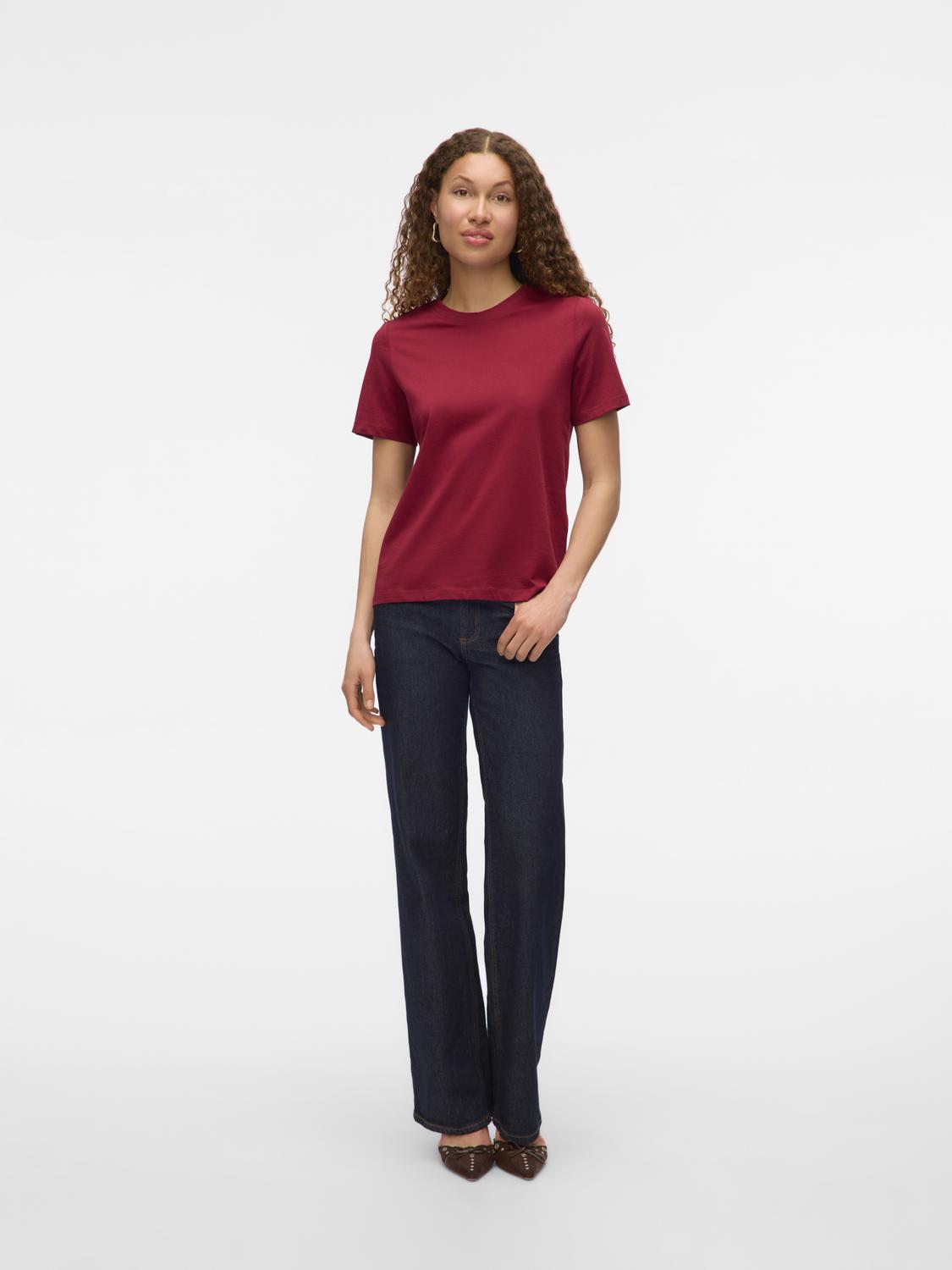 model_shot-front_full