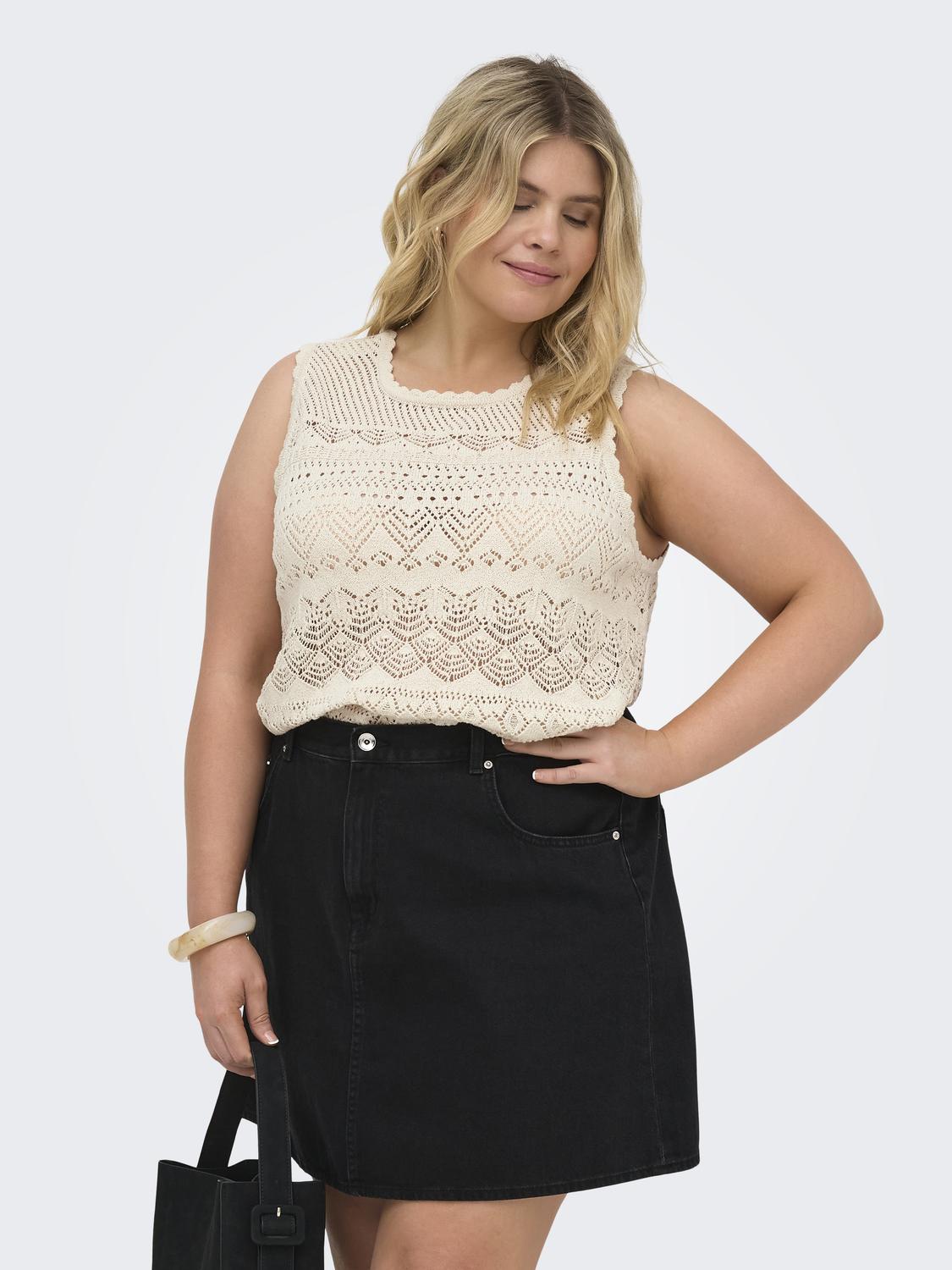 model_shot-front