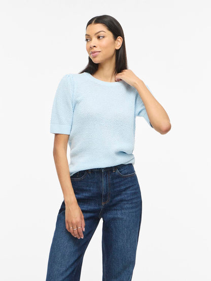 model_shot-front
