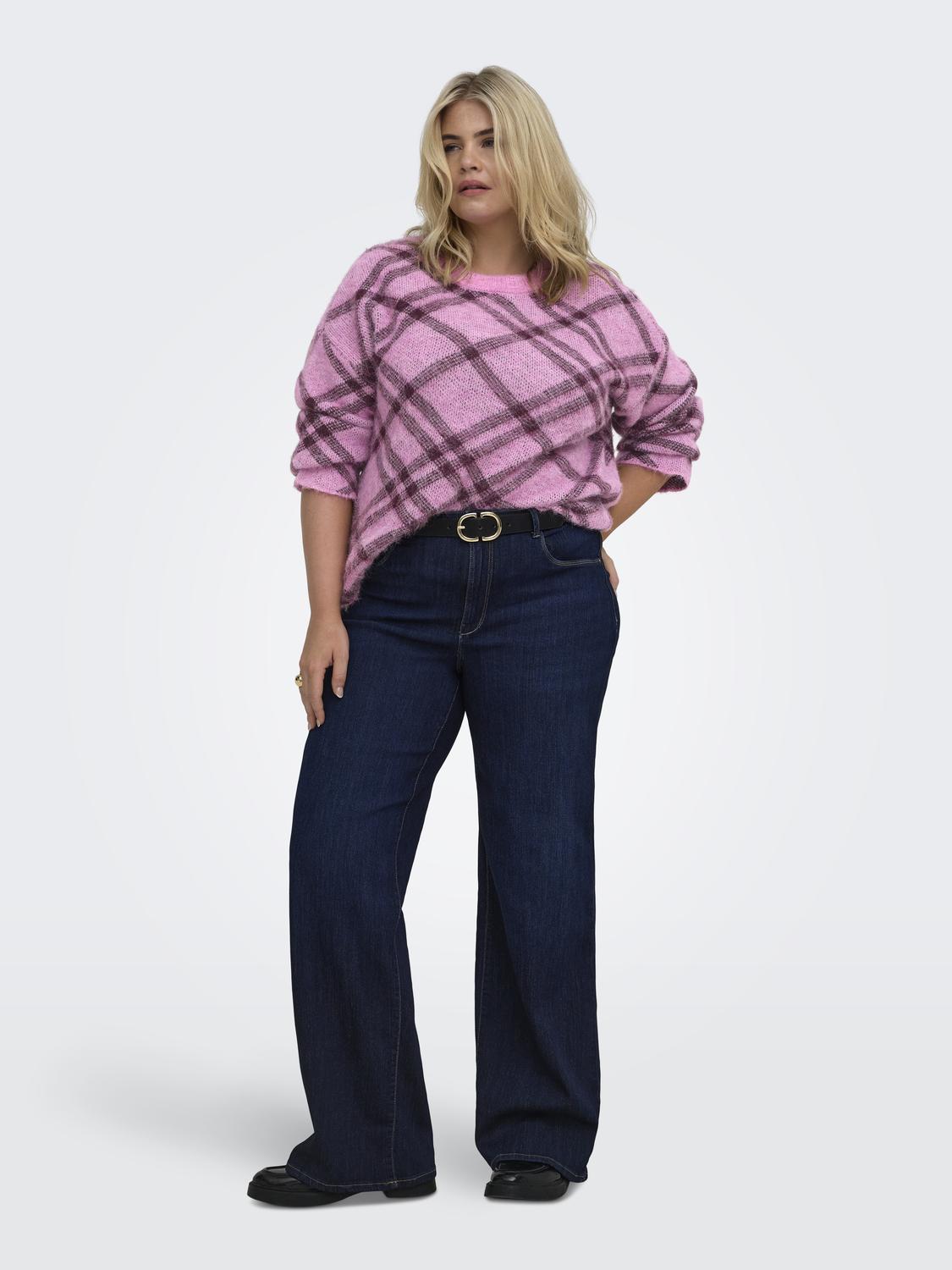model_shot-front_full