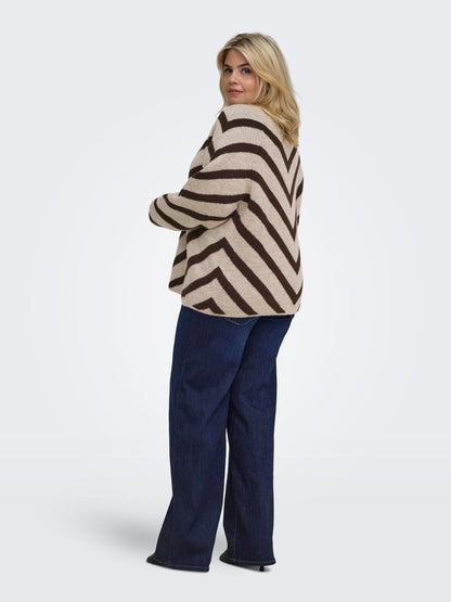 model_shot-back