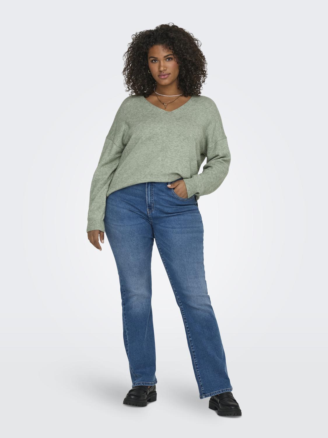 model_shot-front_full