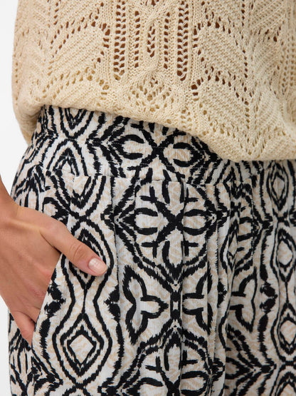model_shot-detail
