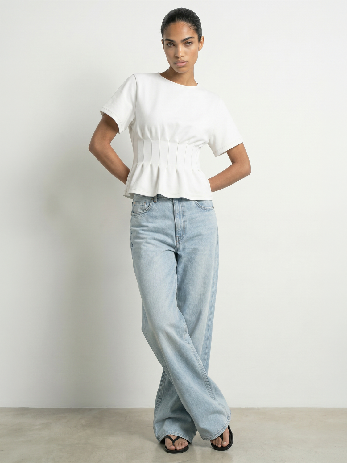 model_shot-front