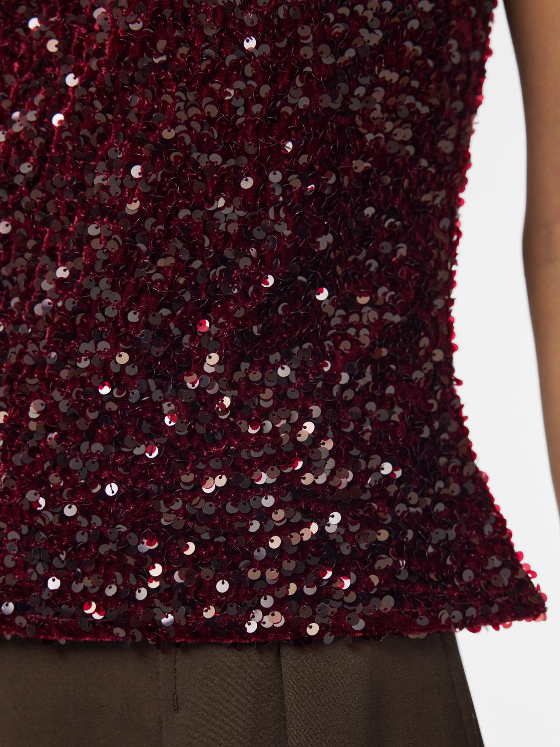 model_shot-detail