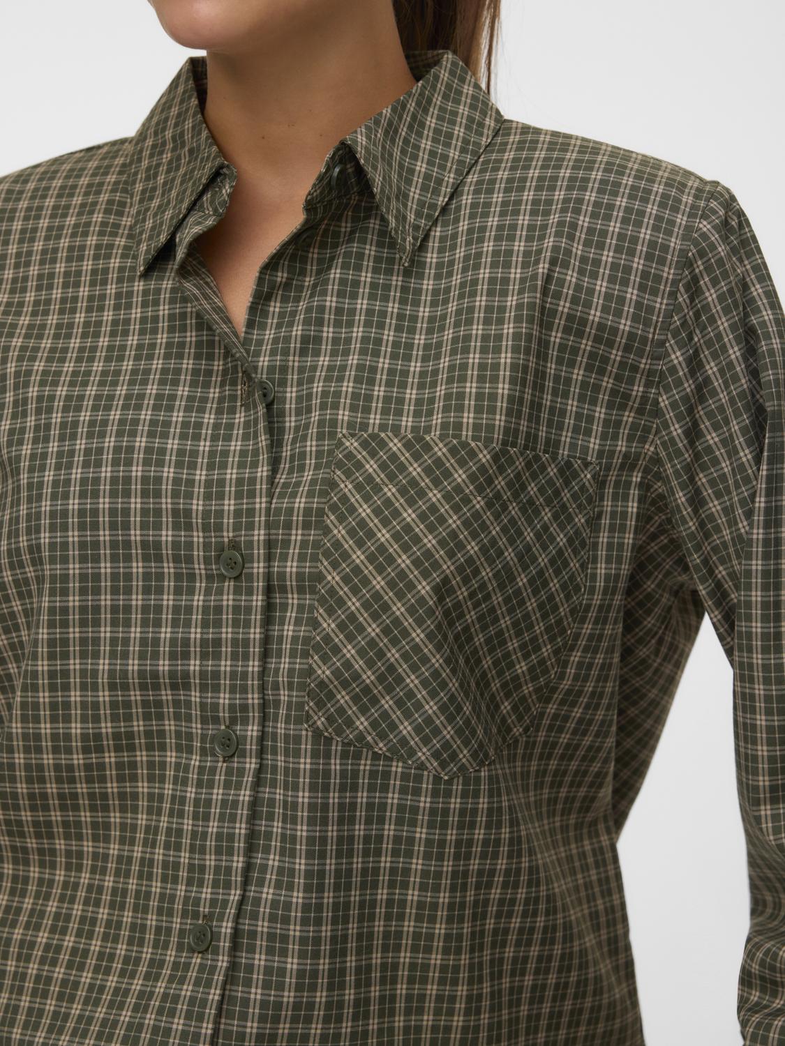 model_shot-detail